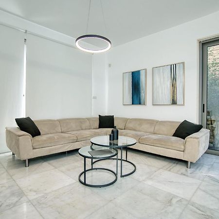 Downtown Villa 1 Paphos ภายนอก รูปภาพ