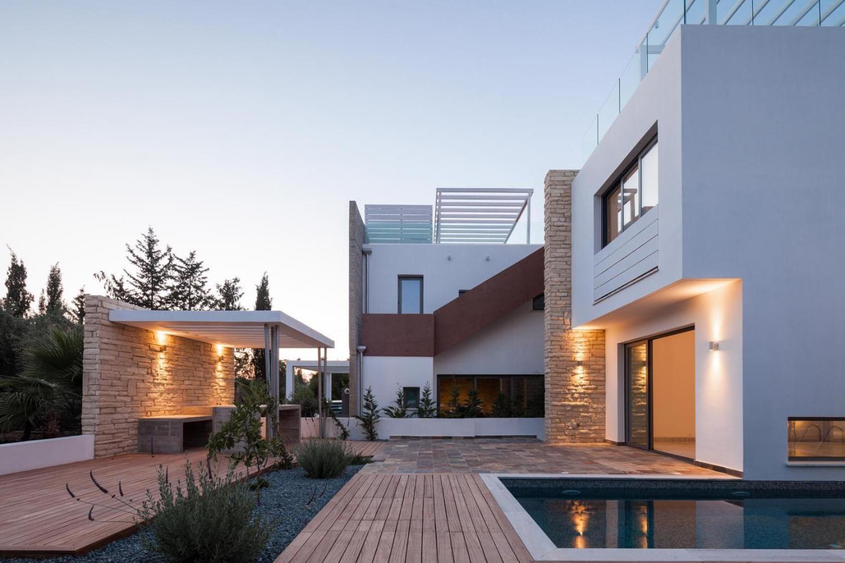Downtown Villa 1 Paphos ภายนอก รูปภาพ